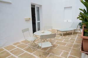 thumbnail: Terrace/patio