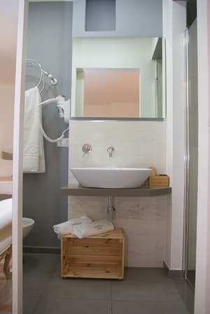 thumbnail: Bathroom
