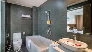 thumbnail: Bathroom