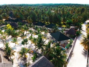 thumbnail: Exterior