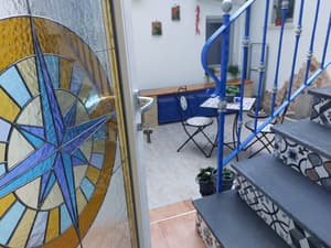thumbnail: Interior entrance