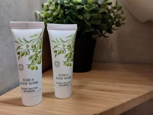 thumbnail: Bathroom amenities