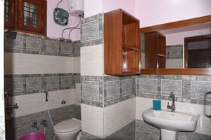 thumbnail: Bathroom