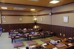 thumbnail: Dining