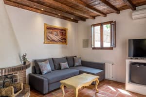 thumbnail: Living room