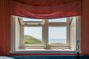 thumbnail: Interior
