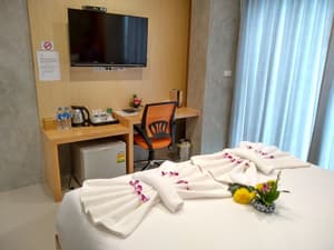 thumbnail: Room amenity