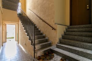 thumbnail: Interior