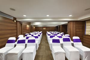 thumbnail: Banquet hall