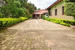 thumbnail: Property grounds