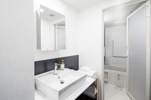 thumbnail: Bathroom