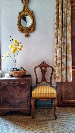 thumbnail: Interior