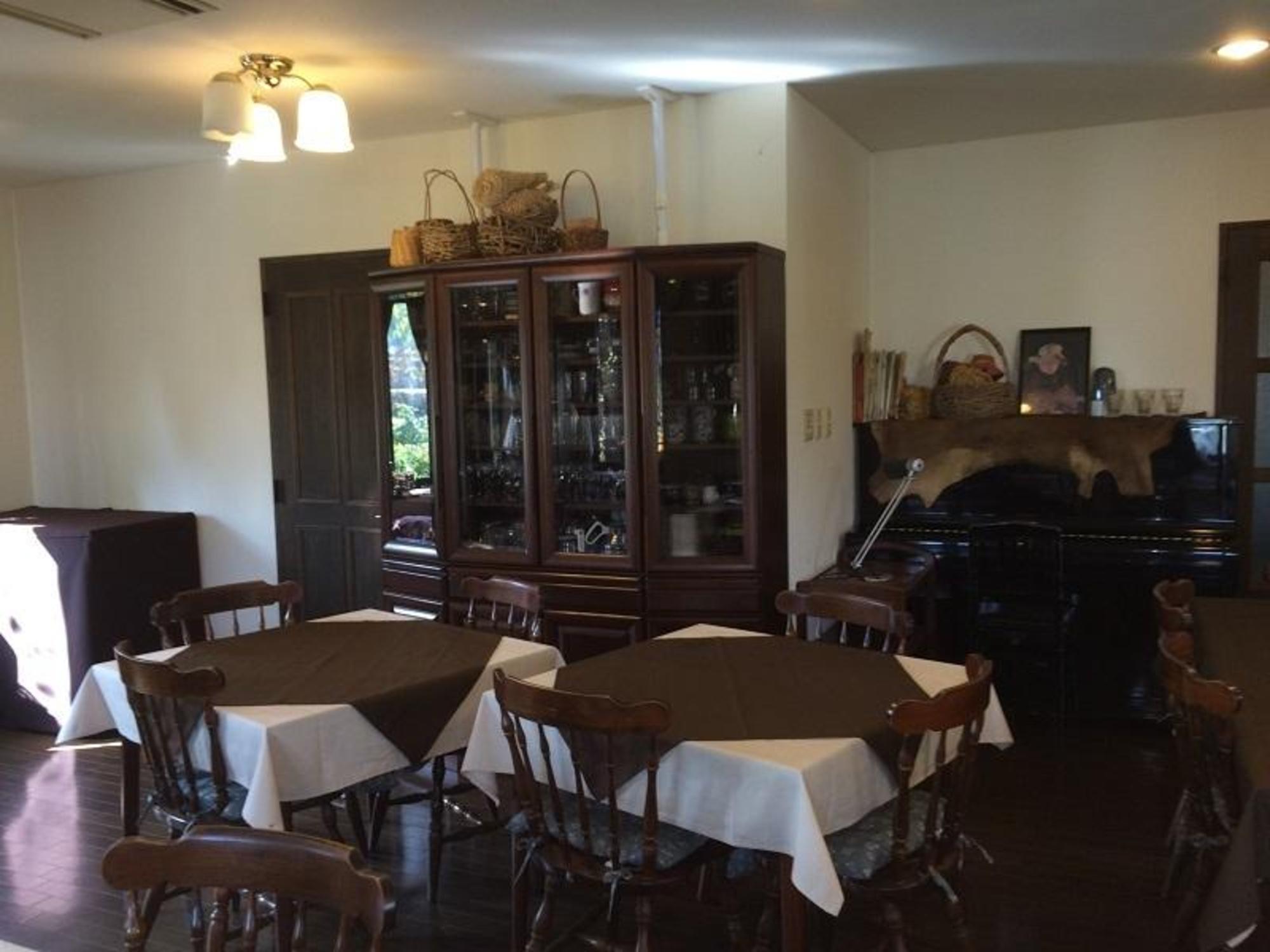 Restaurant-cafeteria