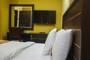 thumbnail: Room