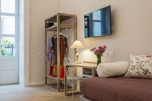 thumbnail: Room amenity