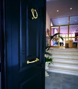 thumbnail: Property entrance
