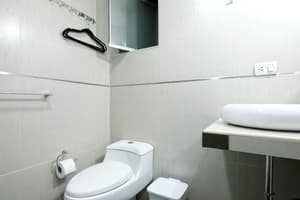 thumbnail: Bathroom