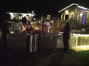 thumbnail: Outdoor banquet area