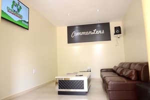 thumbnail: Lobby sitting area
