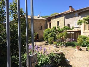 thumbnail: General view
