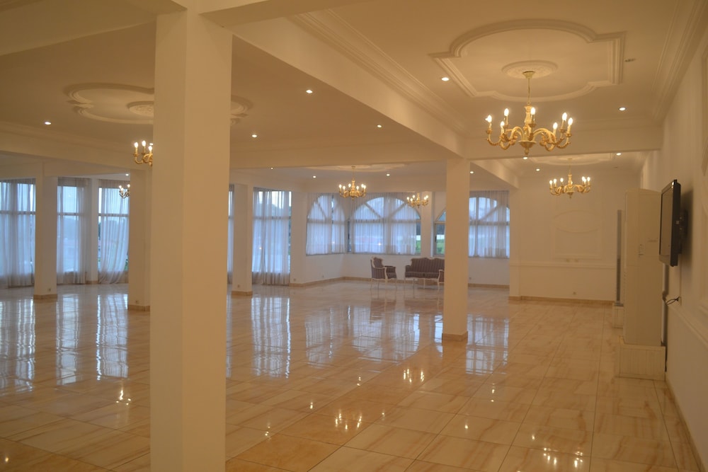 Reception hall