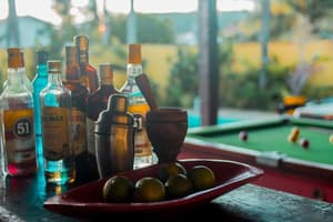 thumbnail: Poolside bar