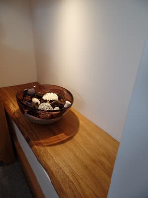 thumbnail: Bathroom amenities