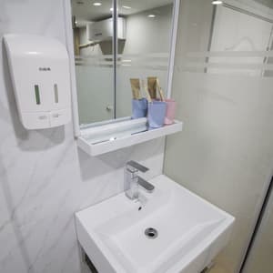 thumbnail: Bathroom