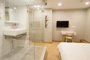 thumbnail: Room