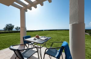thumbnail: Front of property