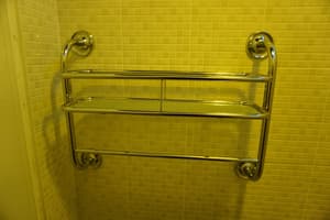 thumbnail: Bathroom amenities