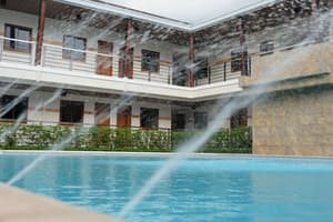 thumbnail: Pool