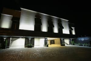 thumbnail: Property entrance
