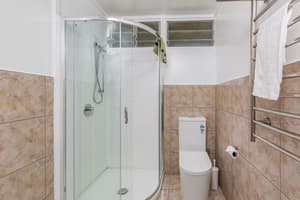 thumbnail: Bathroom shower