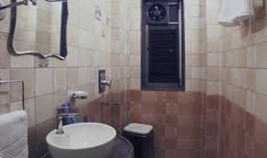 thumbnail: Bathroom