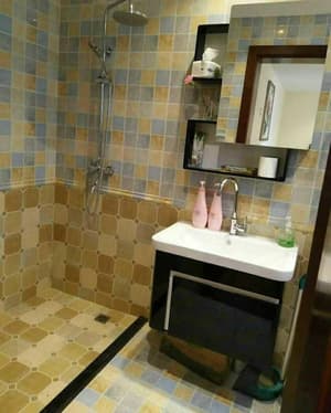 thumbnail: Bathroom