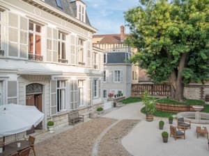 thumbnail: General view