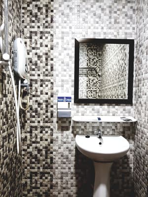 thumbnail: Bathroom