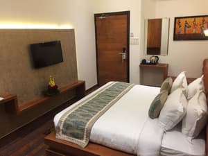 thumbnail: Room