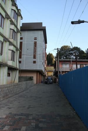 thumbnail: Parking