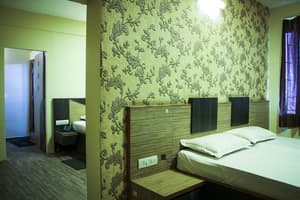 thumbnail: Room