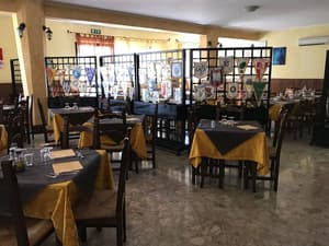 thumbnail: Restaurant