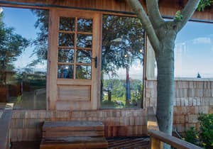 thumbnail: Property entrance