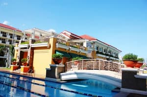 thumbnail: Exterior