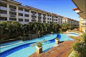 thumbnail: Outdoor pool