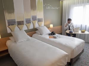 thumbnail: Room