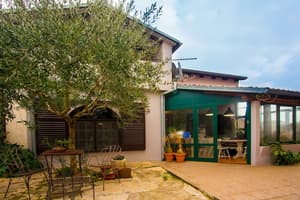 thumbnail: Terrace/patio
