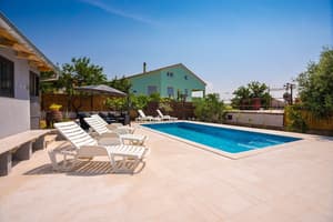thumbnail: Outdoor pool