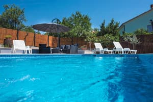 thumbnail: Outdoor pool