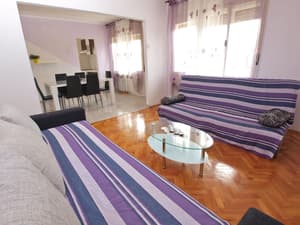 thumbnail: Living room